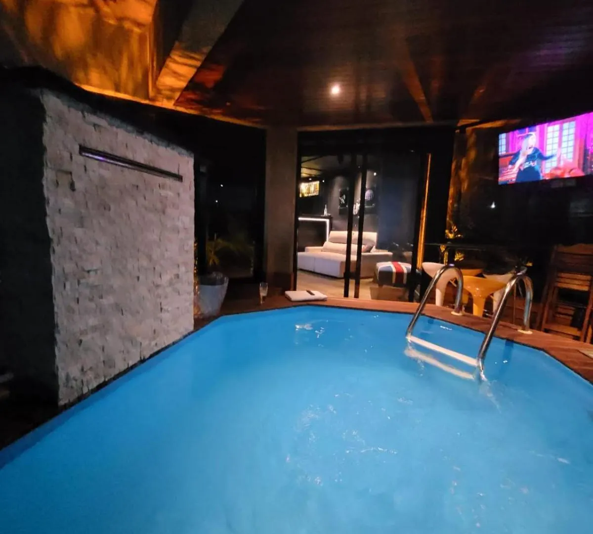 شقة Morumbi, Apartamento Pub, Spa Com Hidromassagem, Piscina Aquecida Privativa, Lareira, Tudo Que Voce Precisa Para Descansar, Trabalhar Ou Realizar Aquela Comemoracao! Com Total Conforto E Privacidade! O Apt Nota 10 De Sp! ساو باولو