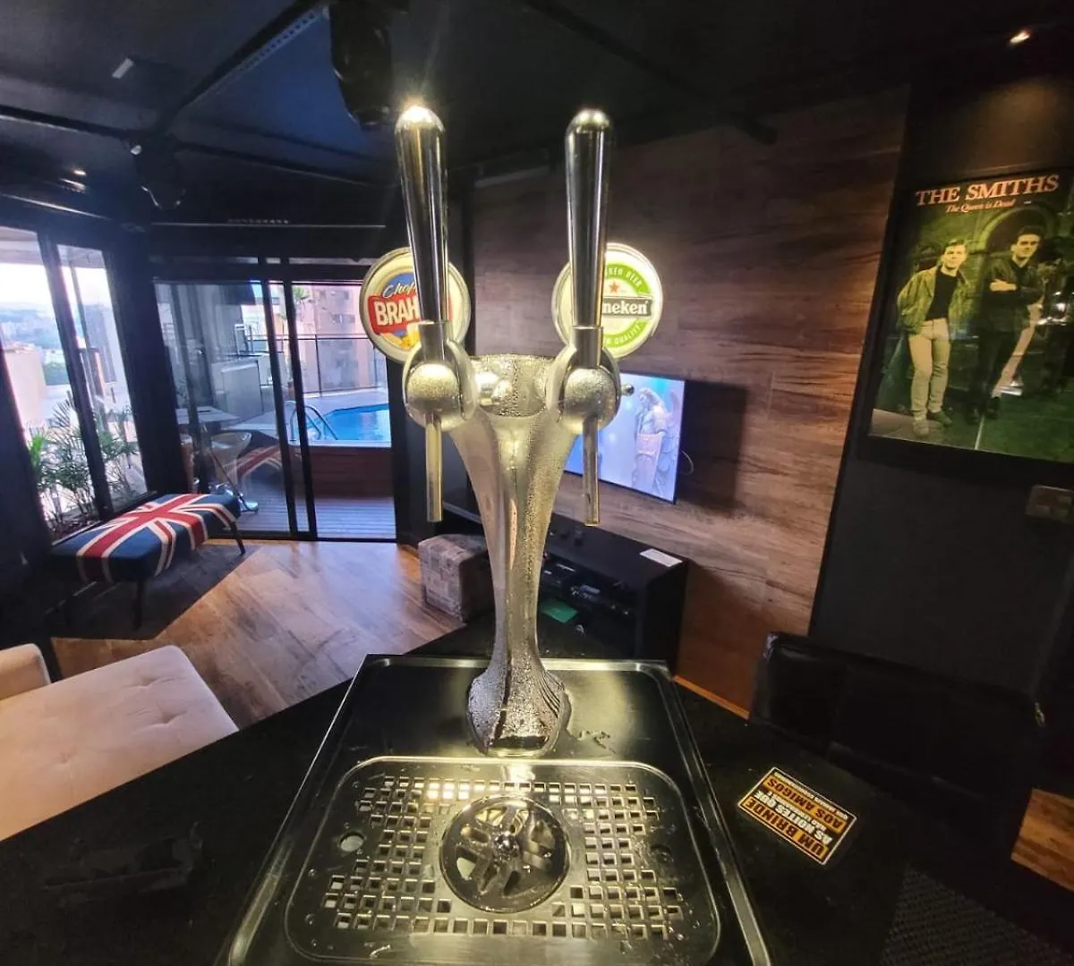 شقة Morumbi, Apartamento Pub, Spa Com Hidromassagem, Piscina Aquecida Privativa, Lareira, Tudo Que Voce Precisa Para Descansar, Trabalhar Ou Realizar Aquela Comemoracao! Com Total Conforto E Privacidade! O Apt Nota 10 De Sp! ساو باولو البرازيل